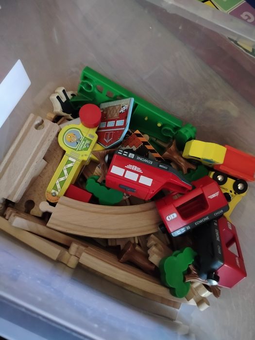 Tory drewniane dla dzieci