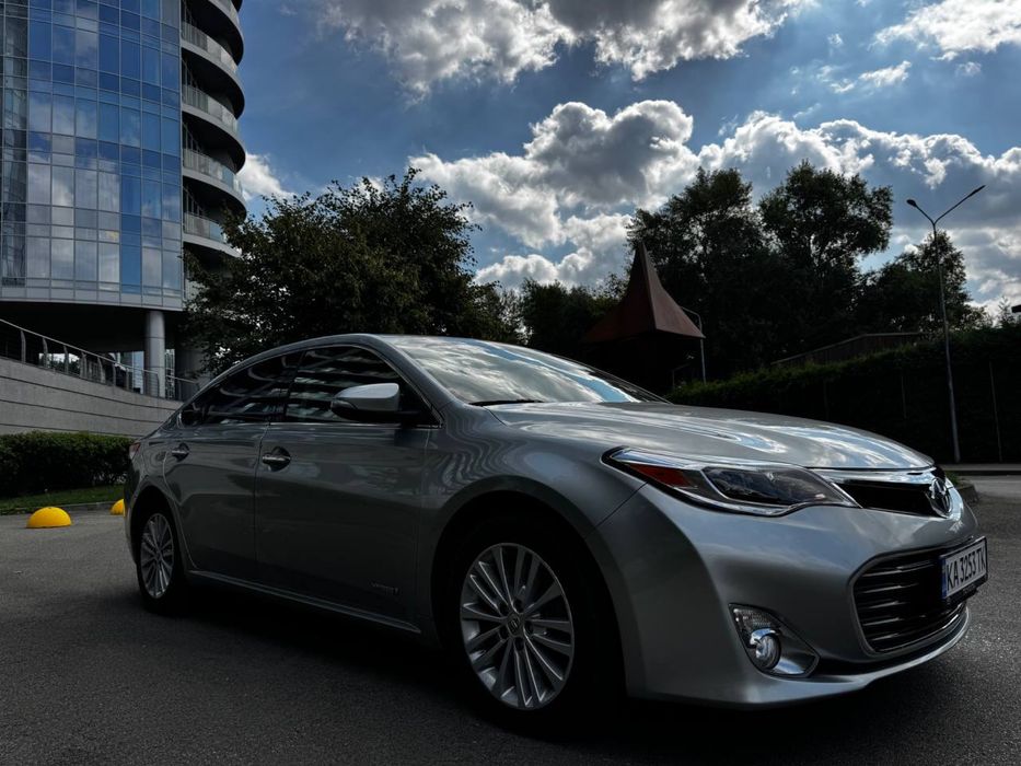 Toyota Avalon 2015(гібрид)
