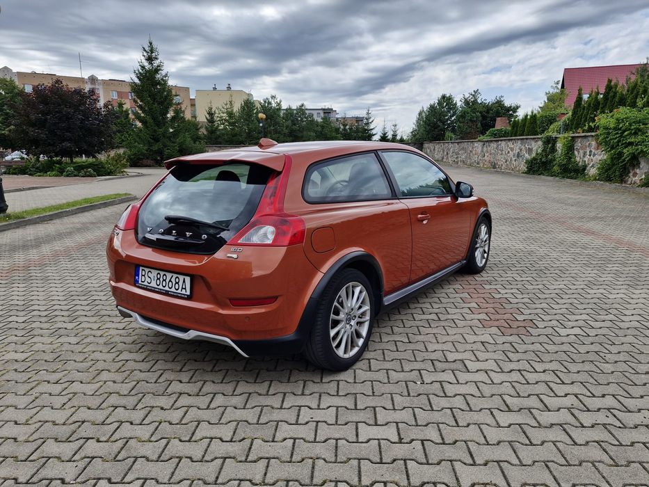 Volvo C30 2010 rok 1.6 diesel. Długie opłaty