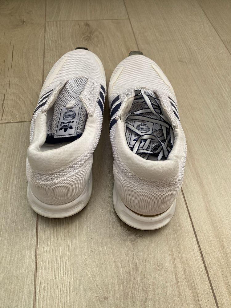 Adidas continental 43 400 Olx