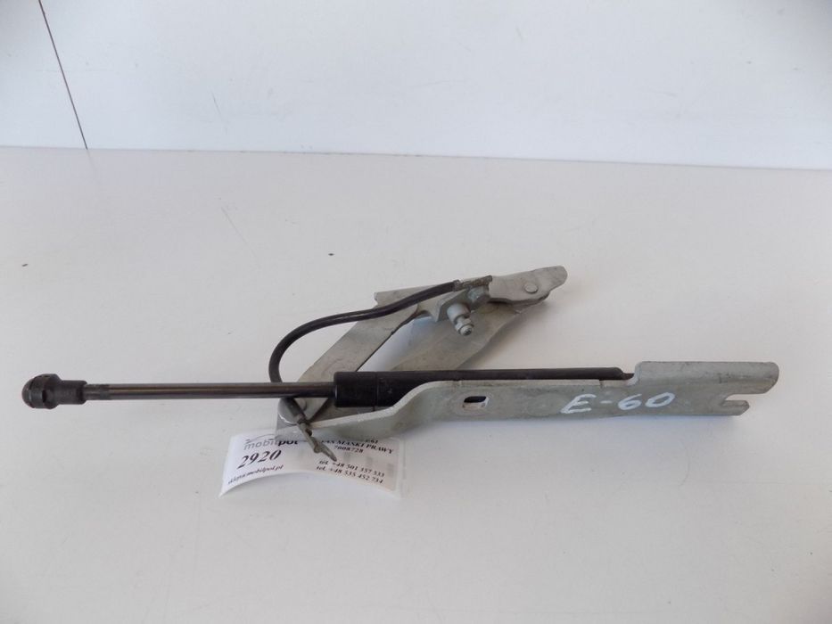 BMW 5 E60 E61 Zawias Maski Prawy - 2920