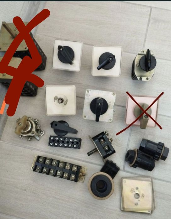 Перемикач кулачковий універсальний ПКУ3-14Ж200 16А 
Перемикач кулачк