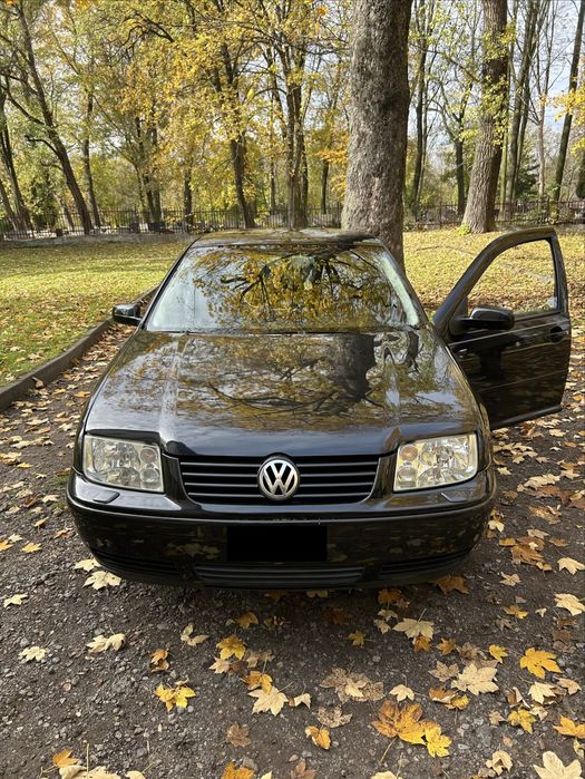 Samochòd Volkswagen bora