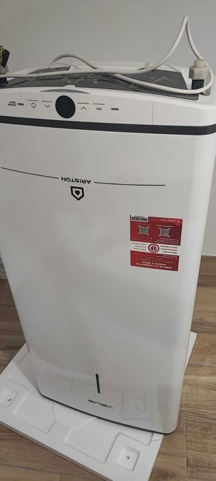 Termoacumulador Ariston VELIS PRO 80
