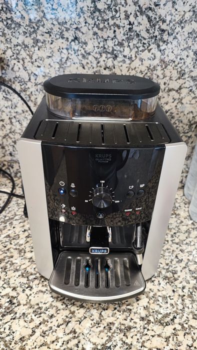 Máquina de café Krups Quattro Force