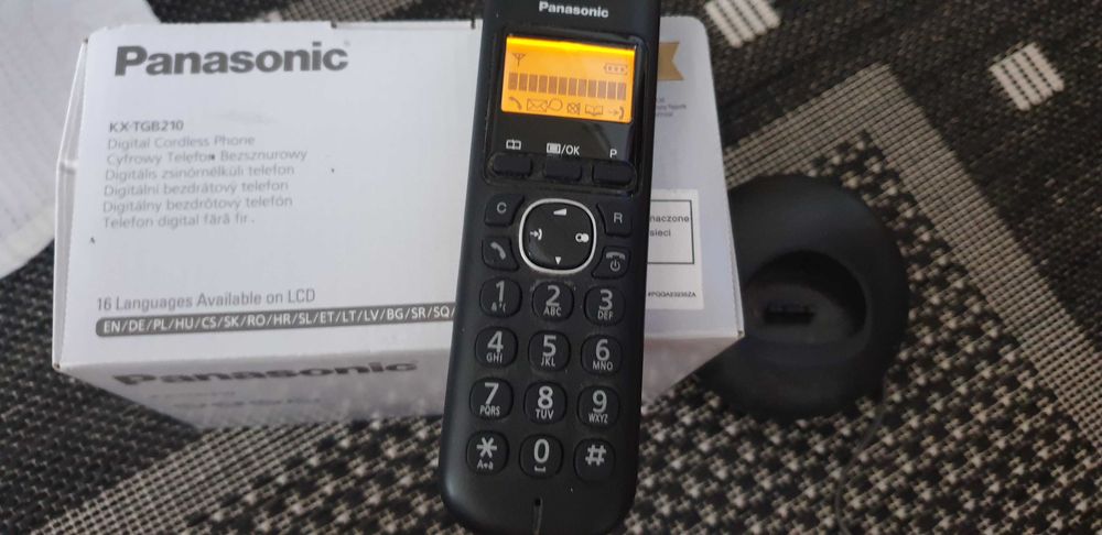 Telefon stacjonarny bezprzewodowy Panasonic KX-TGB210