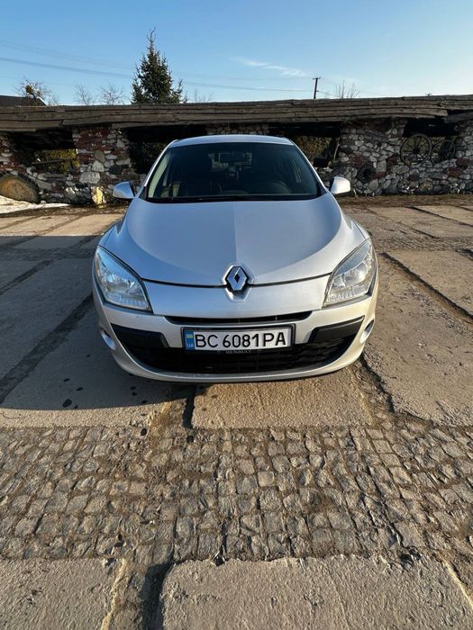 Продам РеноМеган3 2011р 1,5дизель