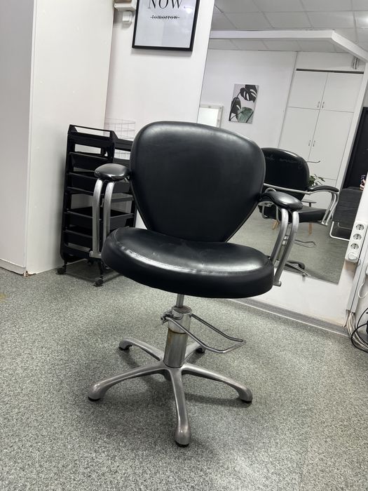 Мебель для салона красоты б/у