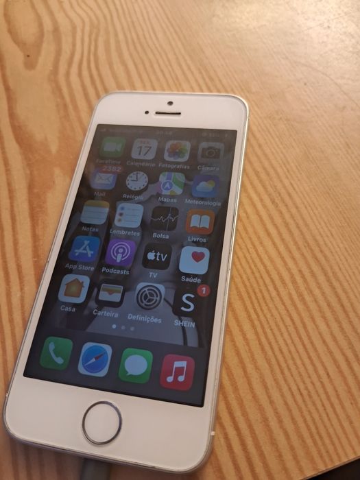 Telemovel Iphone se 2016