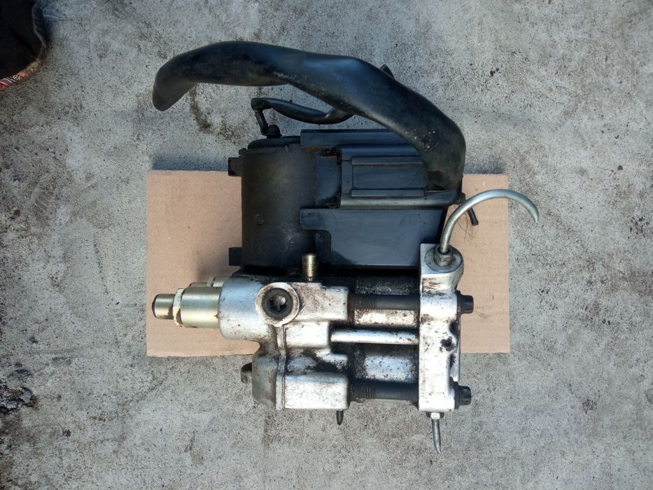 Блок АБС Mercedes Vario 0265201078 512 612 614 812 814 насос помпа ABS