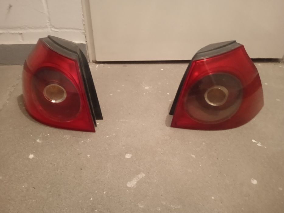 Lampy Golf 5 tył 2st