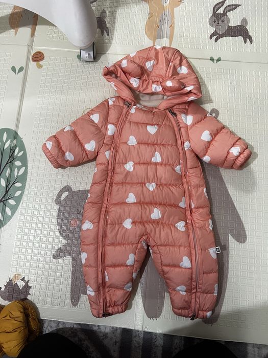 Комбінезон на дівчинку