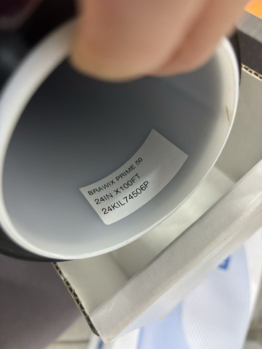 Тонувальна керамічна плівка на авто