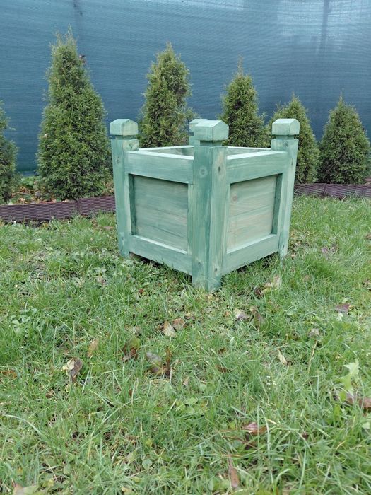 Donica ogrodowa drewniana