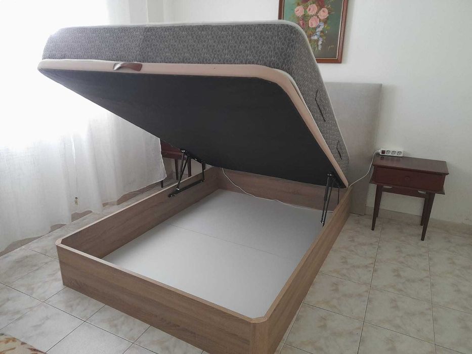 Sommier de casal