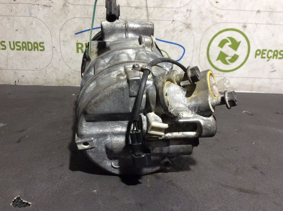 Compressor ar condicionado Volvo V40 2.0D 2014