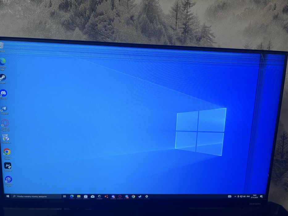 монітор samsung LF24T450F