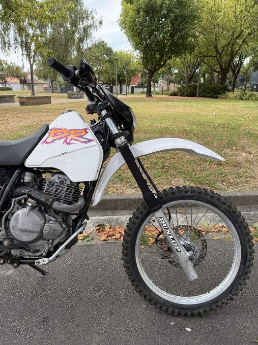 Suzuki DR350s