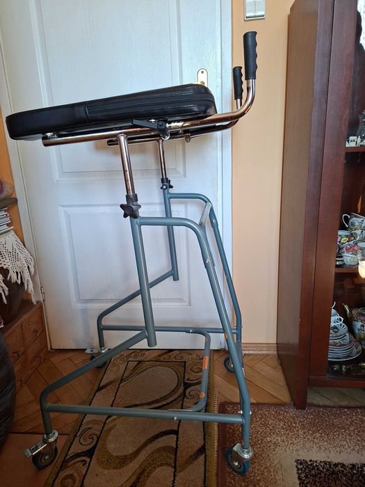 Chodzik inwalicki,ambona