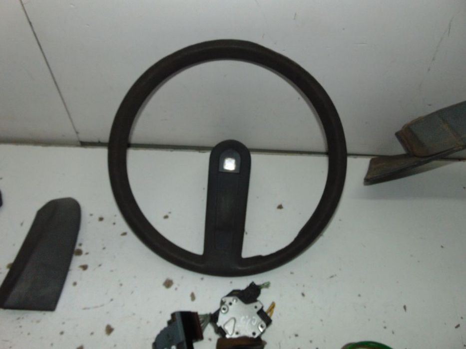 Citroen c15 volante e + peças