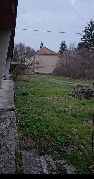 Продається склад в Берегове.