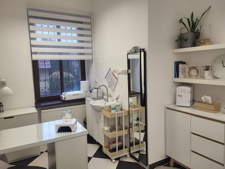 Podnajme pomieszczenie