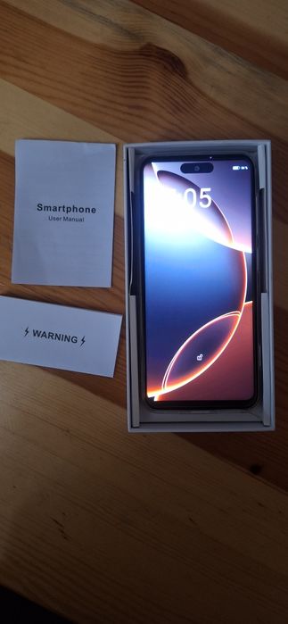 I16  телефон новий