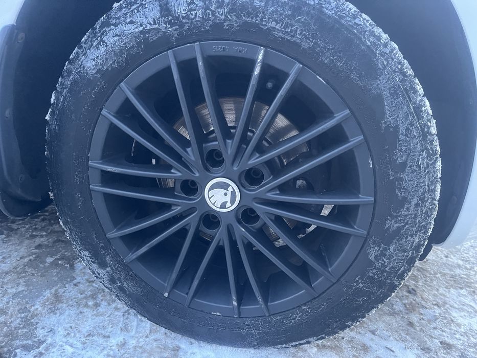 SKODA OCTAVIA A5-2012 р.1,6 Газ-бензин