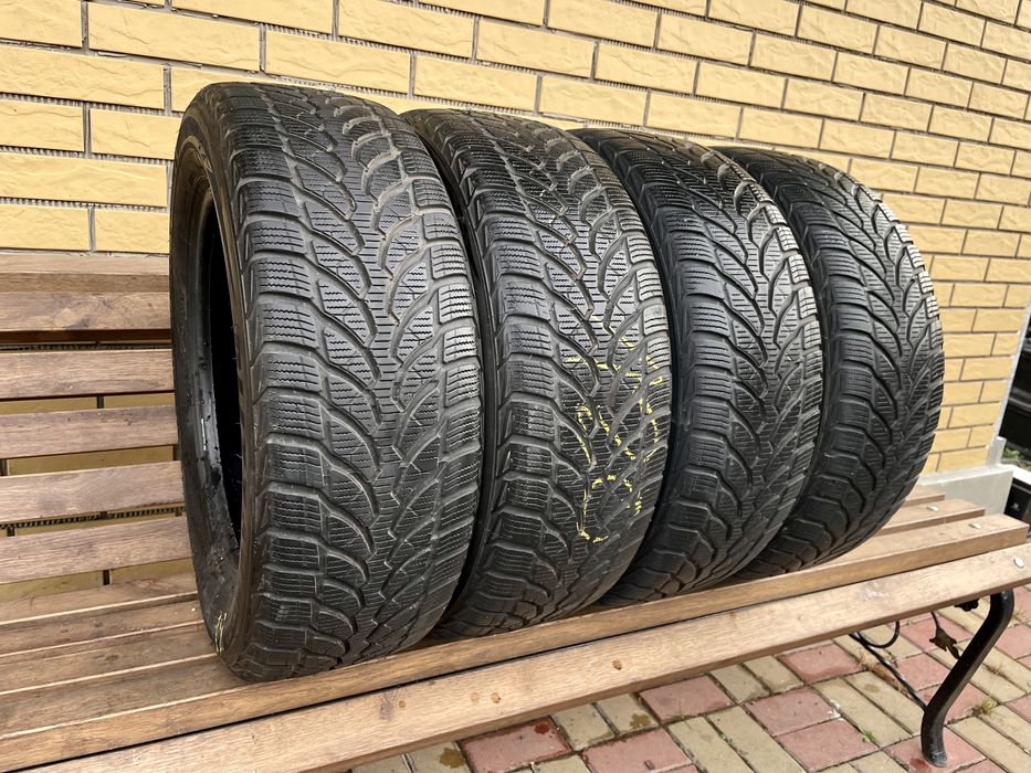 Шини Резина 205.60 R16 Bridgestone Зима