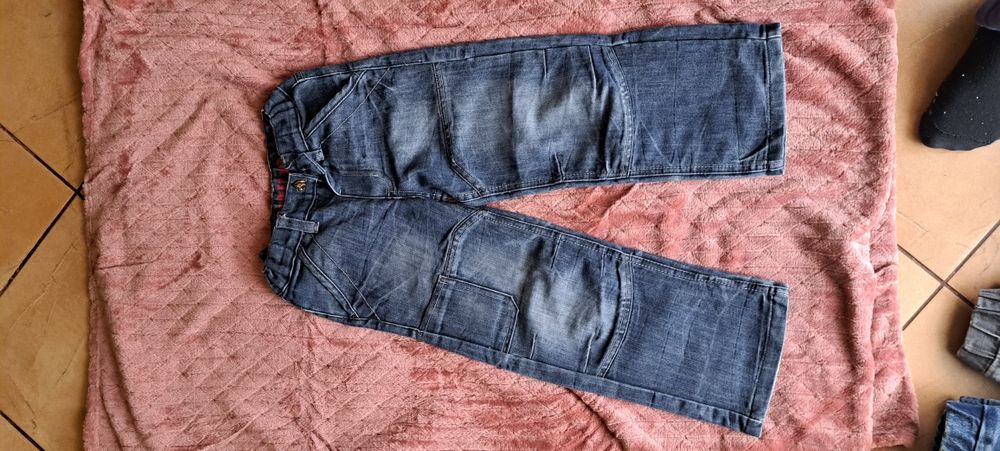 Spodnie używane dla chłopca. Rozmiary 104-116