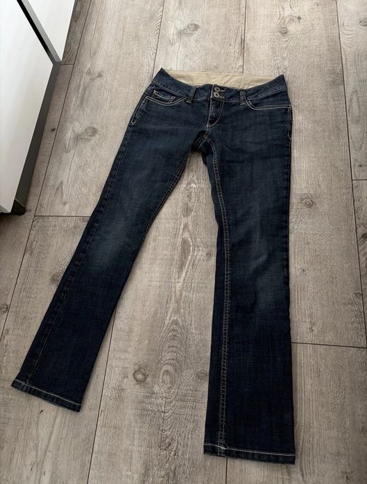 Jeansy z niskim stanem low rise