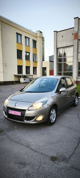 Renault scenic ||| 2010 рік Торг!