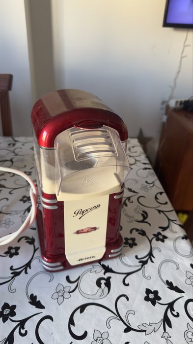 Pipoqueira com Caixa