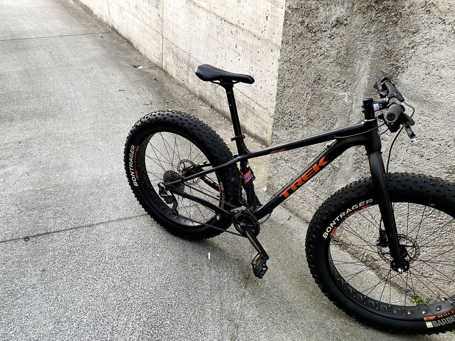 Bicicleta TREK FARLEY 5 (2016)