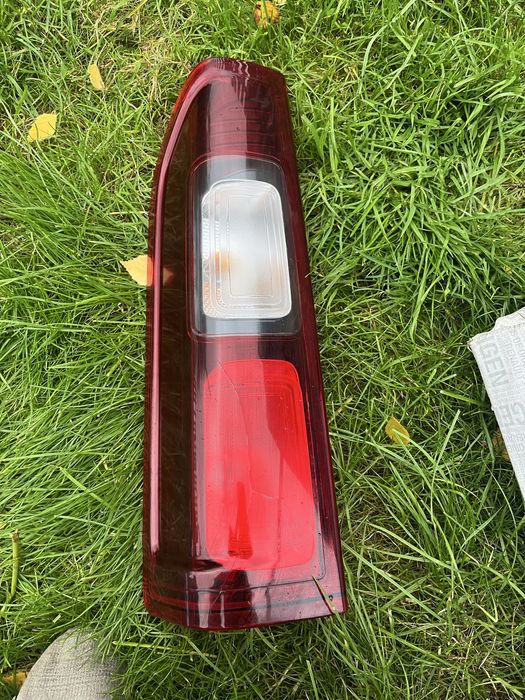 Задній ліхтар трафік 3. Лівий