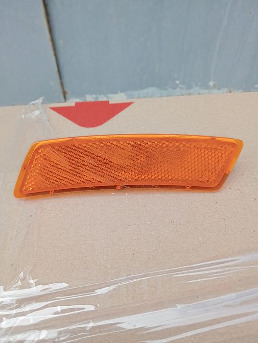 Катафот переднього бампера volkswagen tiguan r-line 23-го року