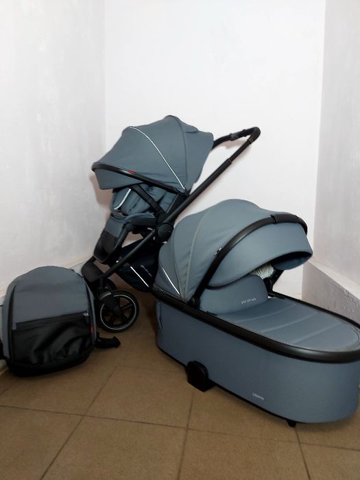 Коляска CARRELLO ULTIMA гарна амортизація Є вибір є шоурум