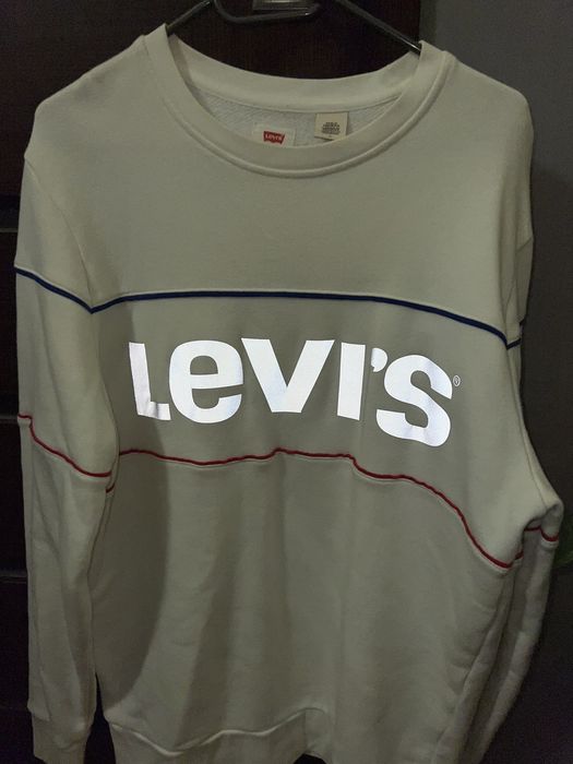 Biała bluza Levi’s