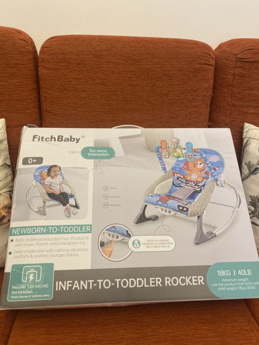 Espreguiçadeira Musical Fitch Baby - 25€
