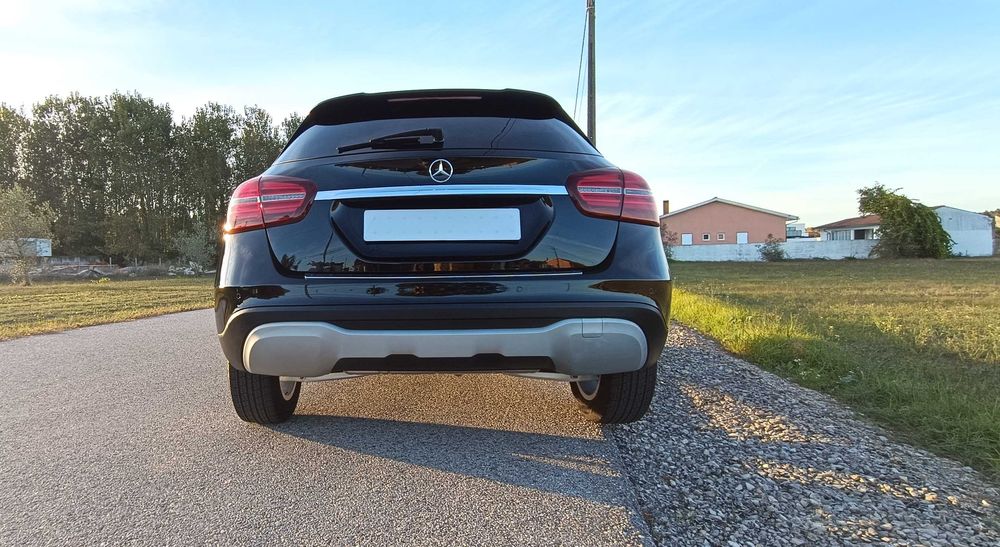 Mercedes GLA 180d Urban- Excelente estado — photo 3
