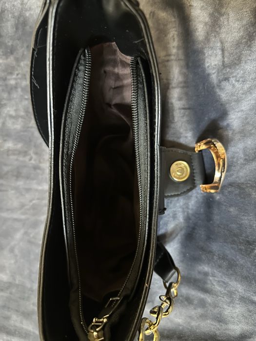 Елегантна жіноча сумка через плече