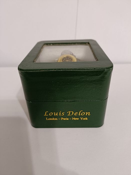 Zegarek damski delfnki