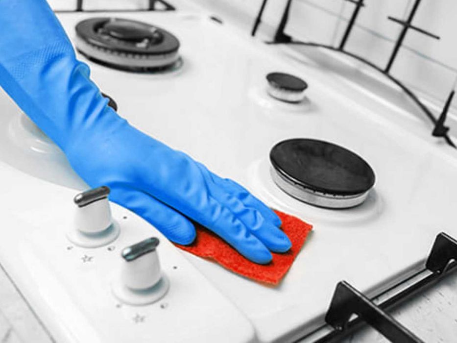 Прибирання, хімчистка меблів. Якісно під час відключень.