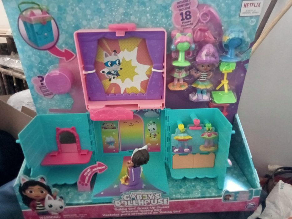 Scena gabi z figorkami