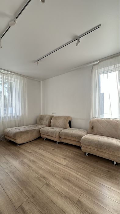 Продаж  будинку з капітальним ремонтом