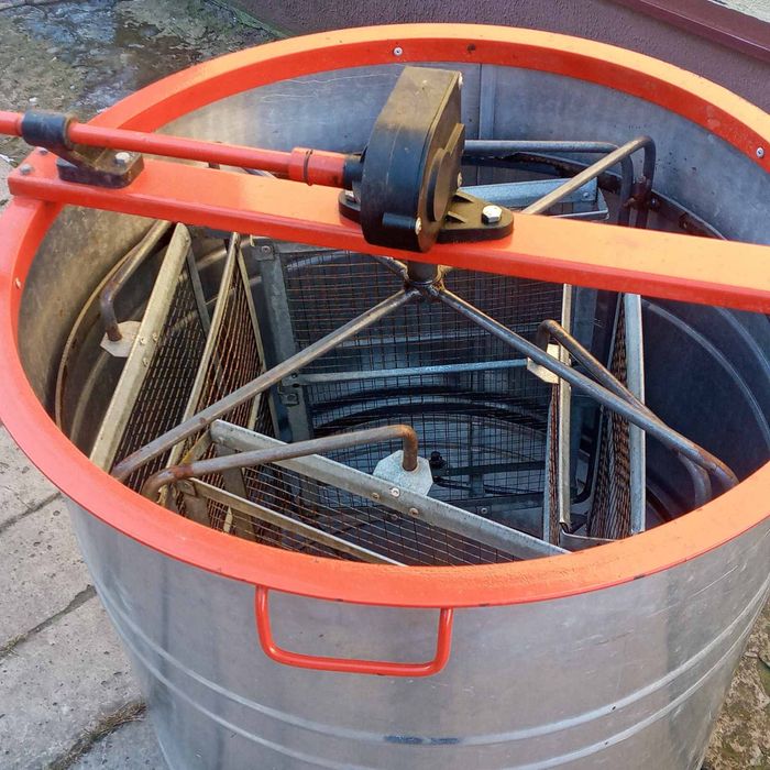 Продам медогонку