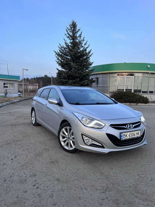 Hyundai i40 2011