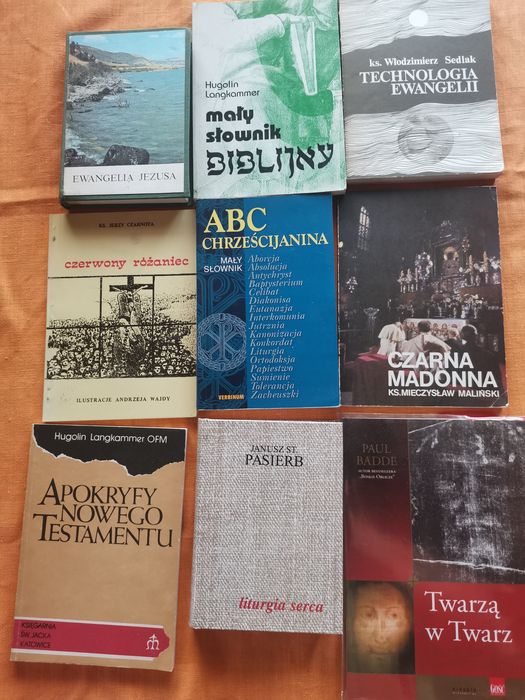 Książki o tematyce religijnej