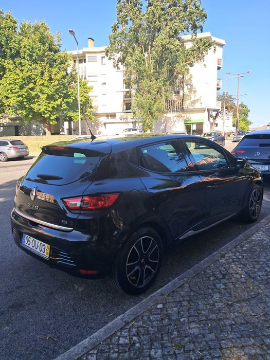 Renault Clio — fotografia 2