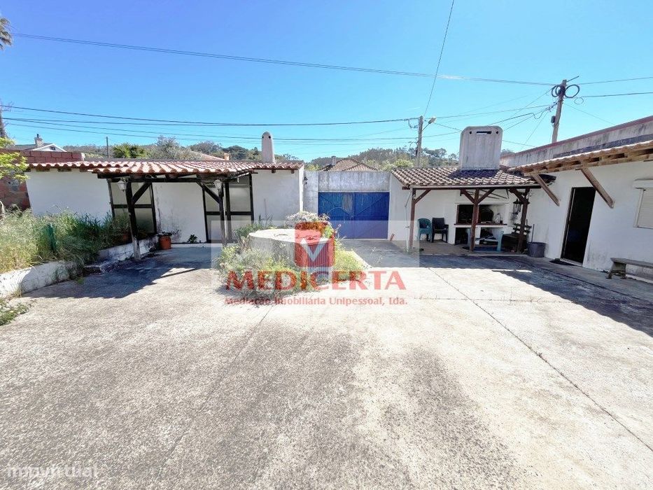 Detached House in the Center of Alfeizerão